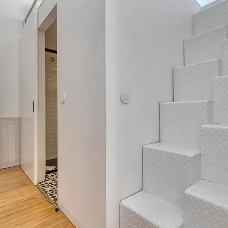 Formosa With Free Parking And Historic Charm! Appartement