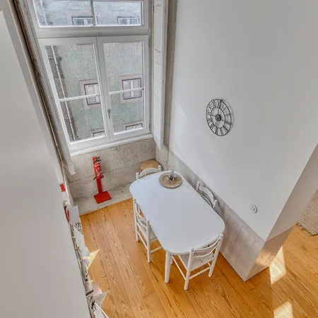 Formosa With Free Parking And Historic Charm! Appartement Oporto